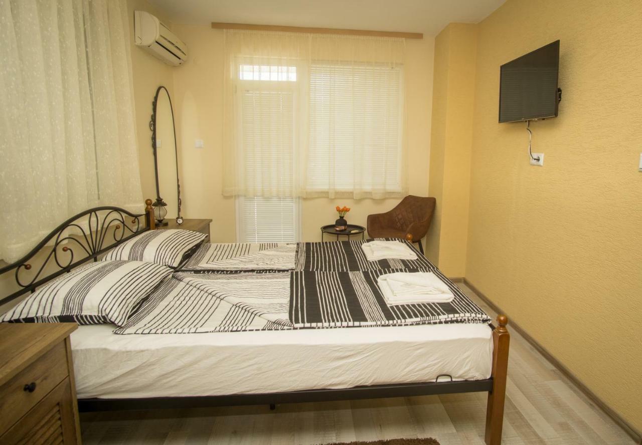 Двойна Стая I - Къща За Гости Зоя Apartman Carevo Kültér fotó